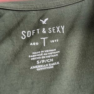 Soft and Sexy Aerie American Eagle Tshirt Olive Green Small